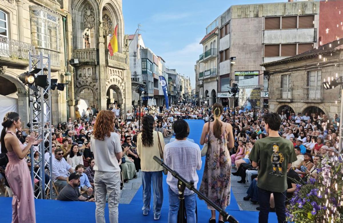 Un momento de la actividad, ayer por la tarde, en la plaza Antonio Palacios.