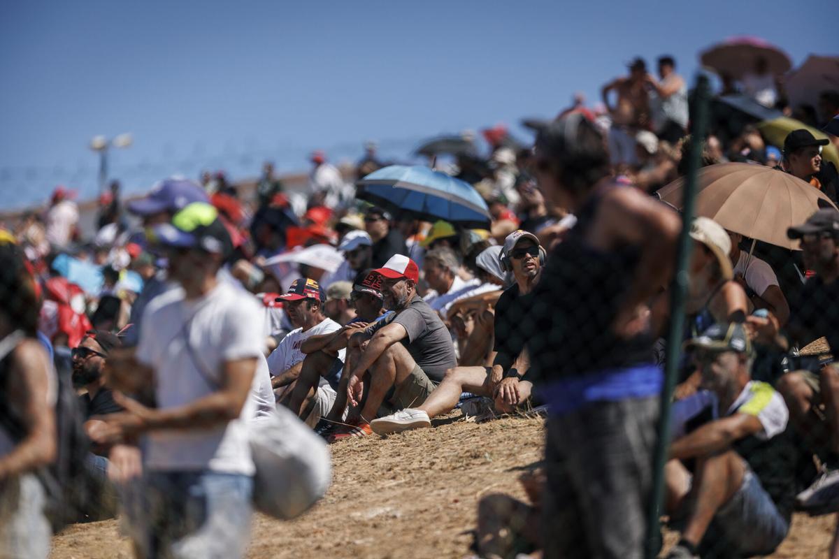 Aspecto de una de las gradas del circuito de Motorland.