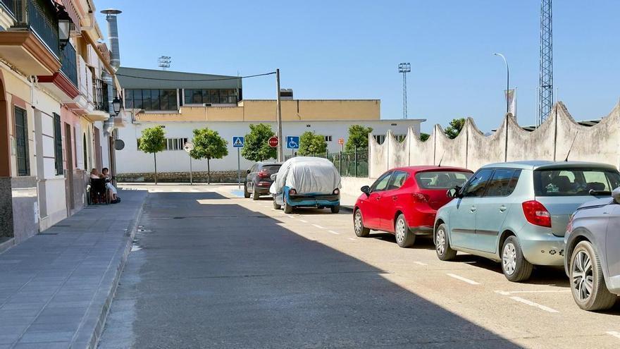La reurbanización de la calle Guadalquivir de Cabra mejora la accesibilidad y moderniza sus infraestructuras hidráulicas