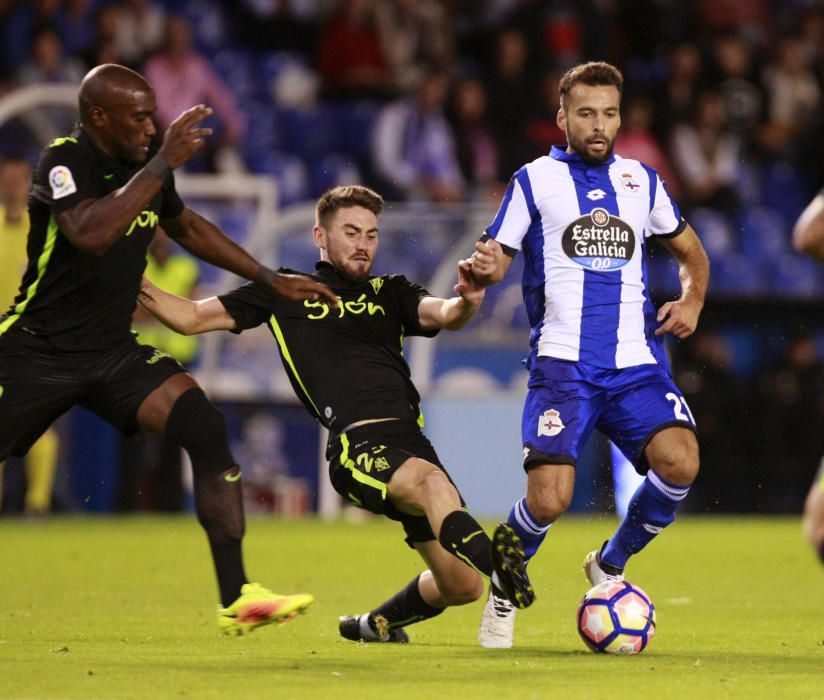 El partido entre el Deportivo y el Sporting, en imágenes