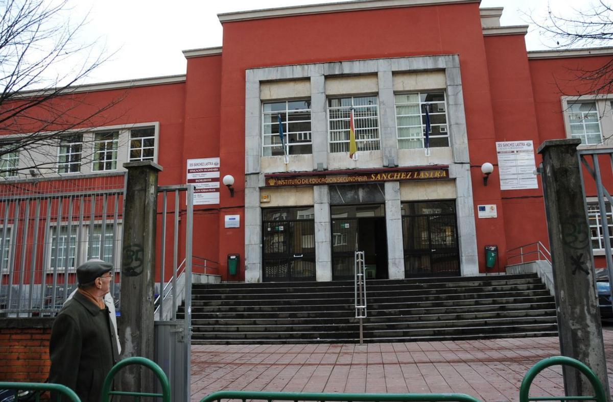 El IES Sánchez Lastra, especializado en ciclos de Formación Profesional. | LNE