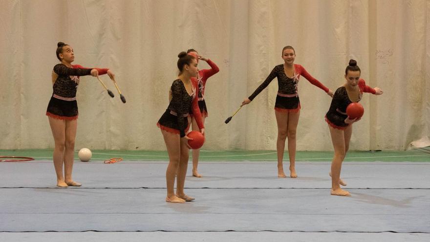 VÍDEO | Mapecca da una exhibición de gimnasia en el pabellón Manuel Camba de Zamora