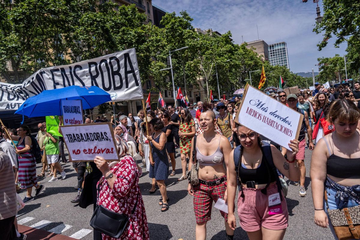 Manifestación en Barcelona por el decrecimiento turístico