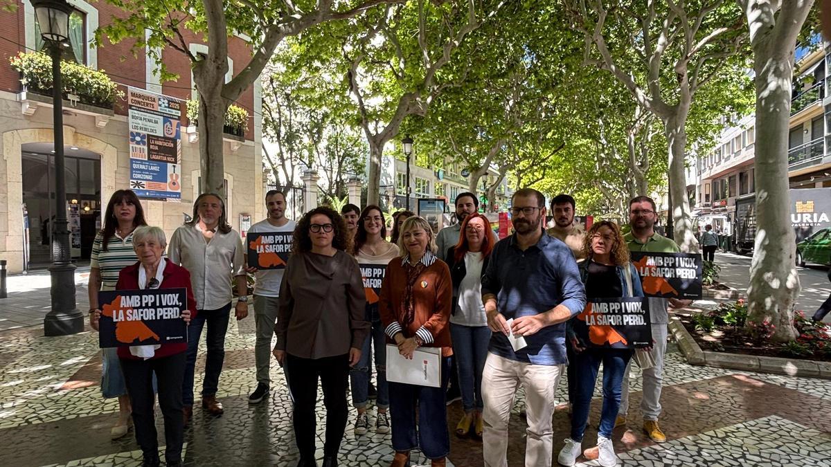 Alcaldes i portaveus de Compromís als municipis de la Safor reivindicant més inversió en els pressupostos de la Generalitat.