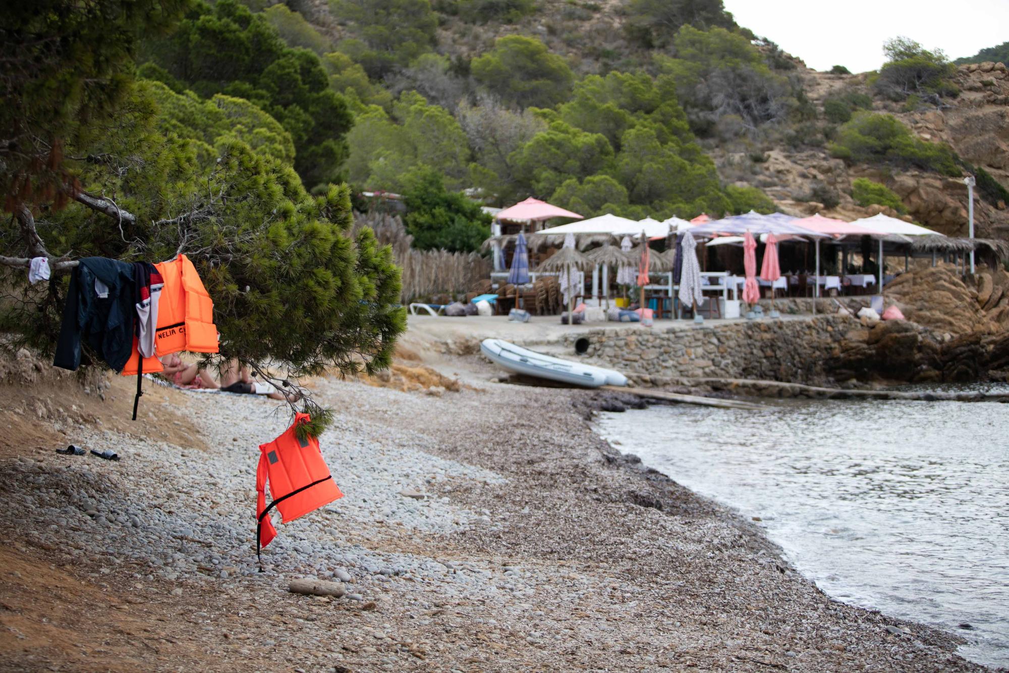 Una nueva patera llega a Ibiza con 13 migrantes a bordo