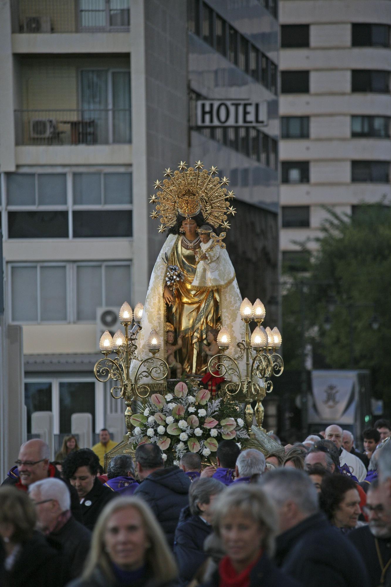 La Virgen de los Desamparados visita Alcoy