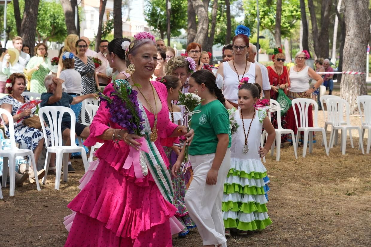 Vila-real exhibe devoción por la Virgen del Rocío en El Termet