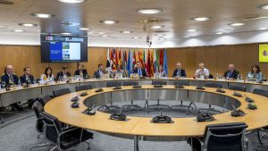 Reunión del ministro de Economía y representantes autonómicos en la Conferencia Sectorial para la Mejora Regulatoria y el Clima de Negocios.