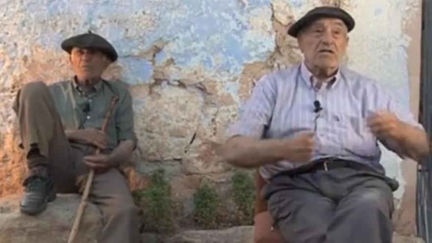 'Se veía venir...', dos abuelos de Soria predicen la crisis en 2007