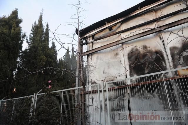 Así ha quedado la antigua fábrica de Rostoy tras el incendio en Murcia