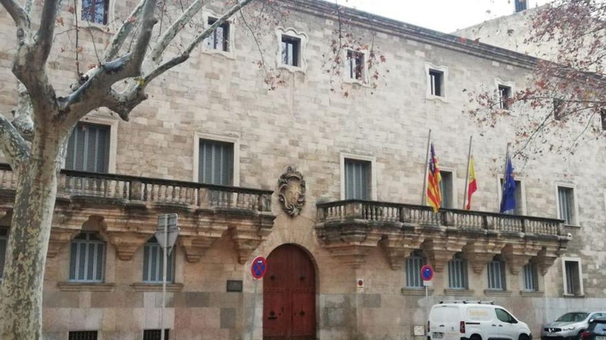 La Audiencia se pronuncia sobre este conflicto de unos padres separados. | E. PRESS