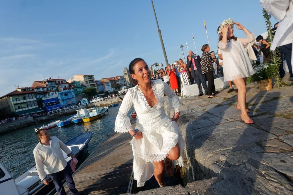 Boda en el puerto de Luanco.