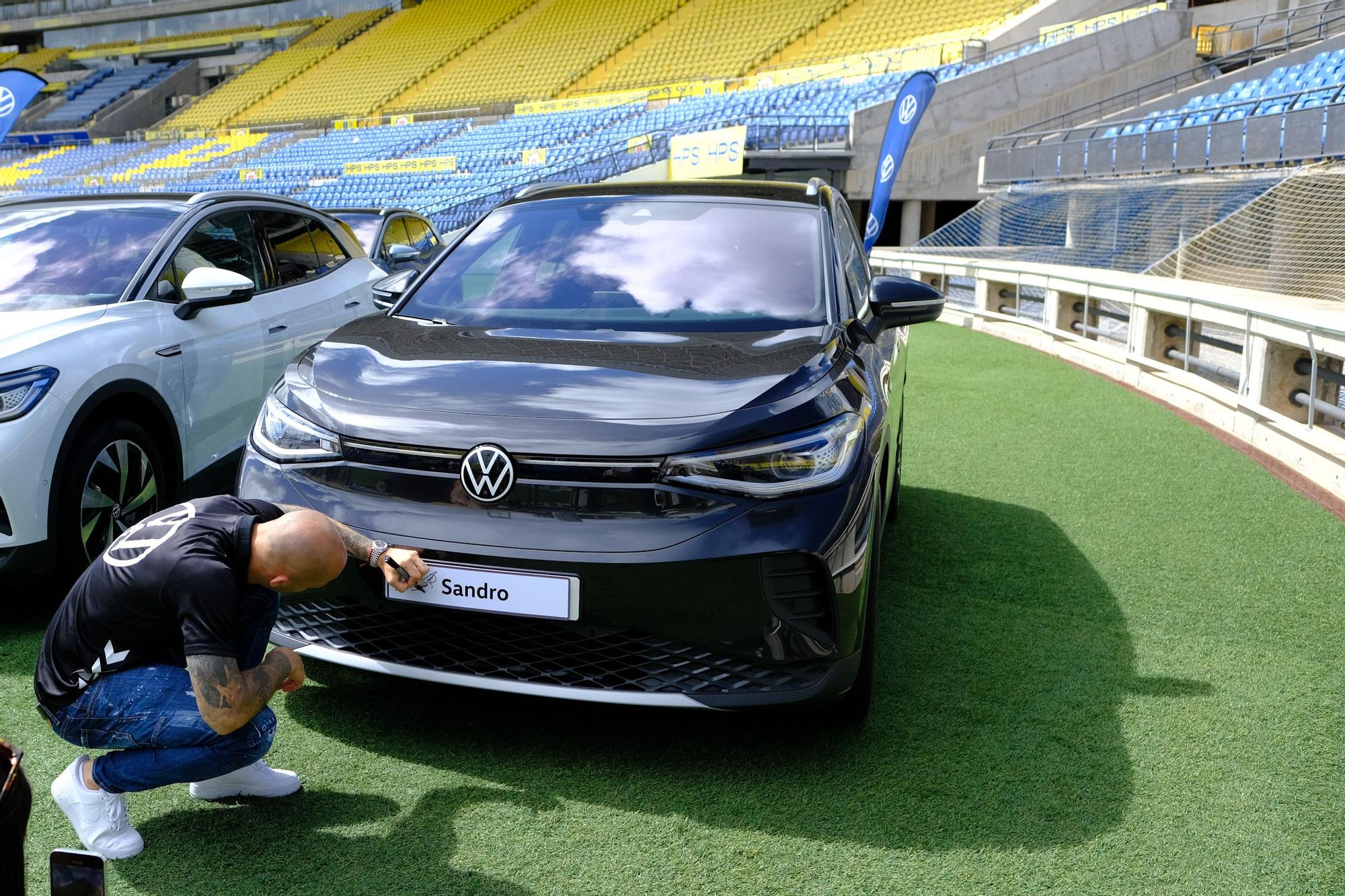 Presentación de coches de Domingo Alonso