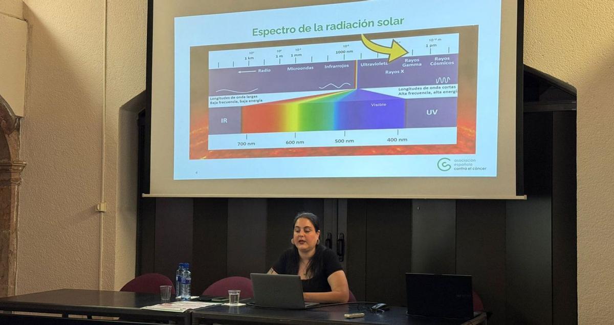 María Jorge Martín, durante la conferencia.