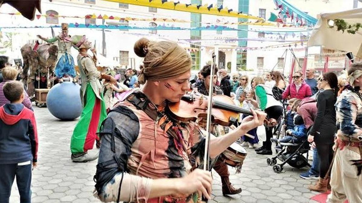 El mercado medieval y el gran desfile de Trinitarios Berberiscos, principales reclamos para visitar Los Alcázares este fin de semana
