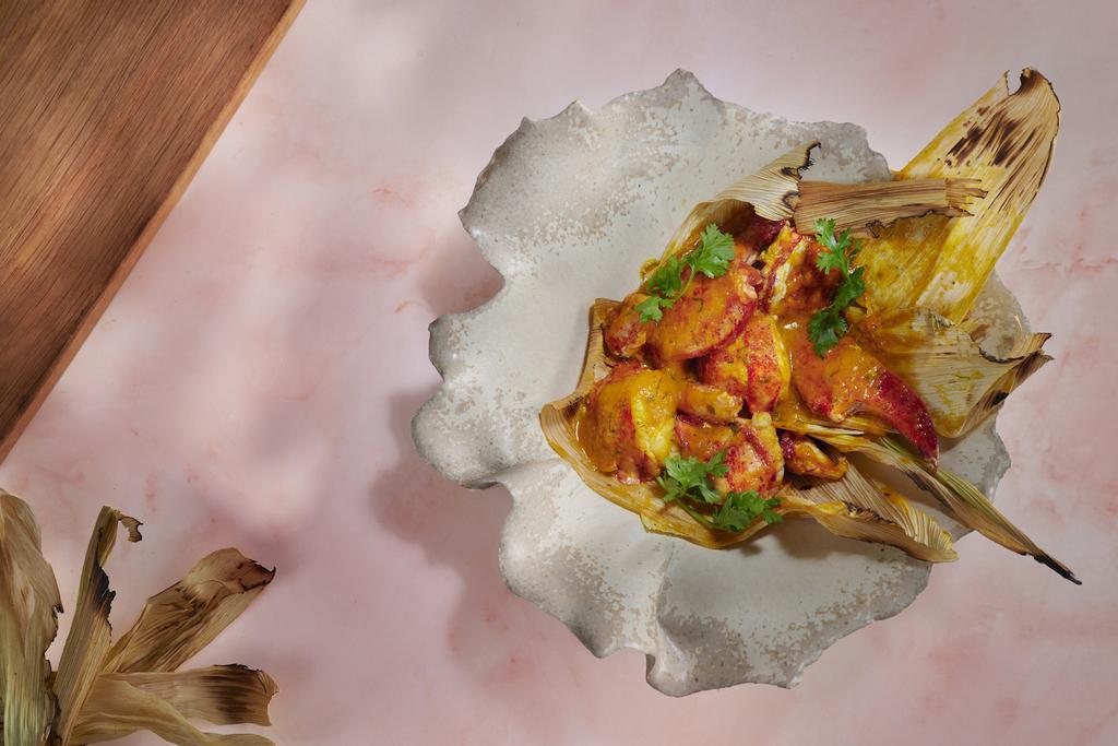 Langosta a la brasa del restaurante La Mar by Gaston Acurio de Atlantis The Royal