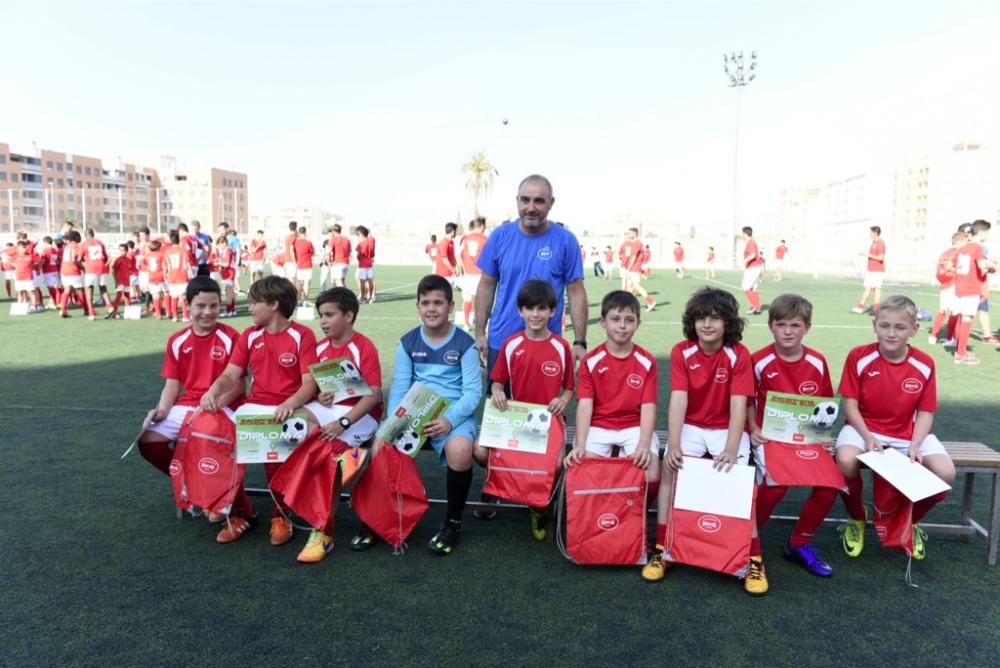 Clausura de la Escuela de Fútbol Ronda Sur