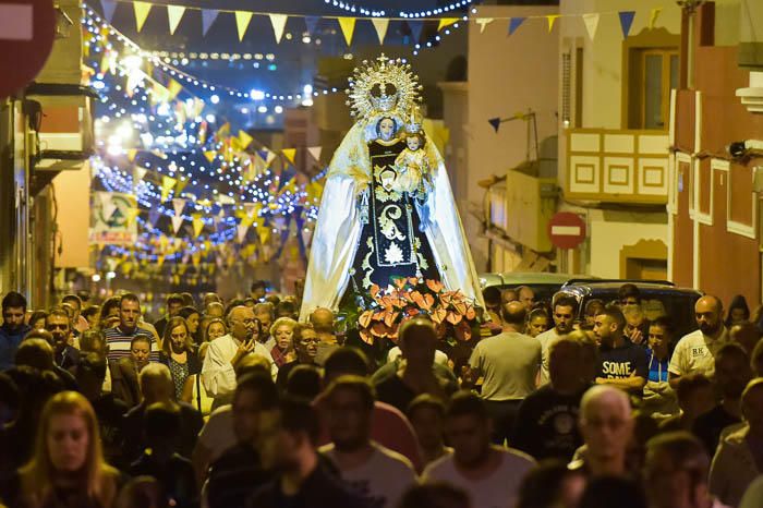 Rosario de la Aurora, desde la Iglesia del ...