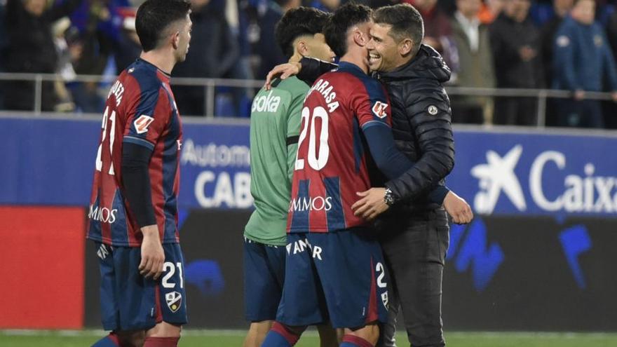 Antonio Hidalgo: &quot;Tenemos que estar vivos para mantenernos en el &#039;playoff&#039;&quot;