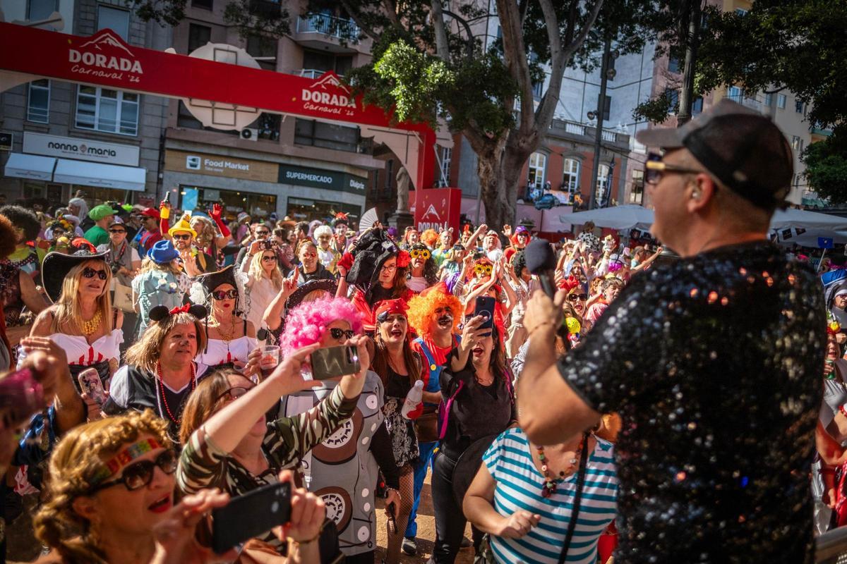 Carnaval de Día celebrado el Sábado de Piñata en la Plaza del Príncipe de Santa Cruz de Tenerife.