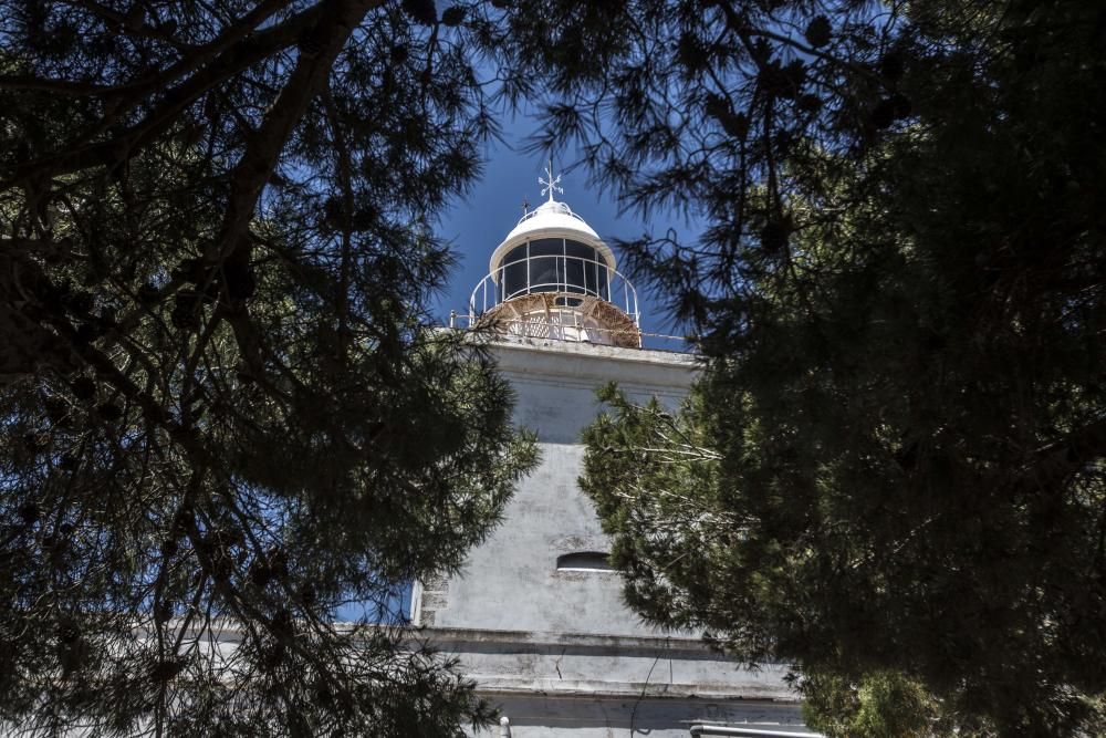 Imágenes espectaculares de los faros de Alicante