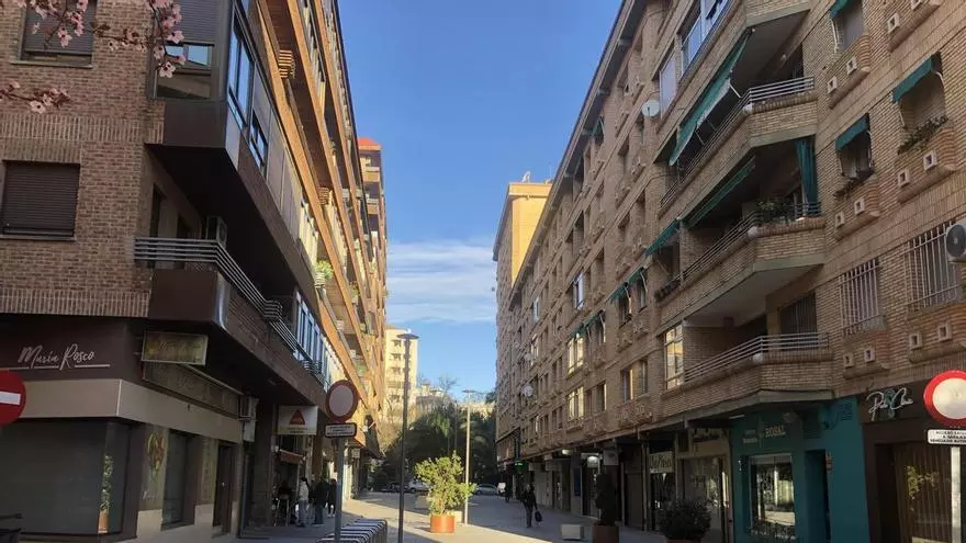 Vídeo | De las antiguas Casas del Parchís a nuevo complejo residencial de Cáceres