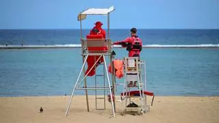 Estos son los horarios de atención de Cruz Roja en las playas de Las Palmas de Gran Canaria este verano