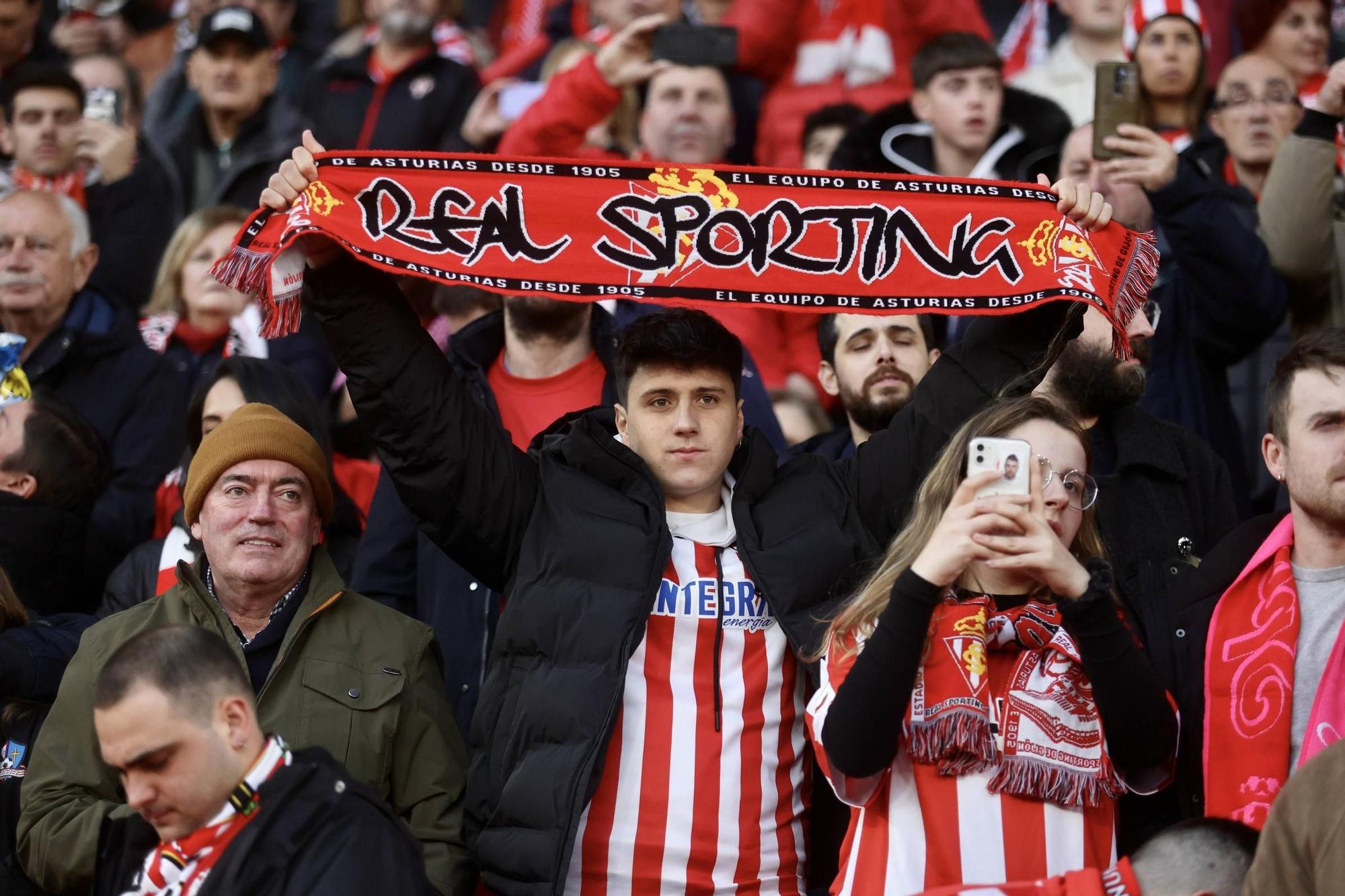 Real Sporting - Real Oviedo: el derbi en imágenes