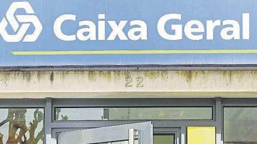 Oficina de Caixa Geral.