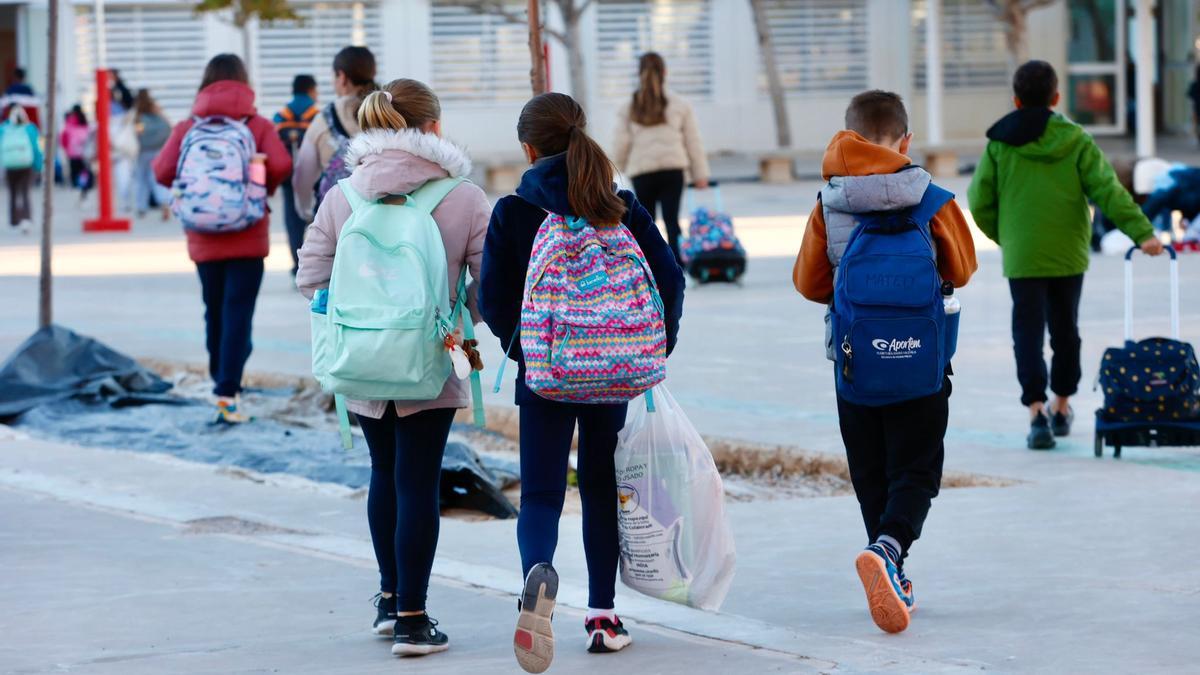 Escolares de Catarroja dan clases a 7 grados