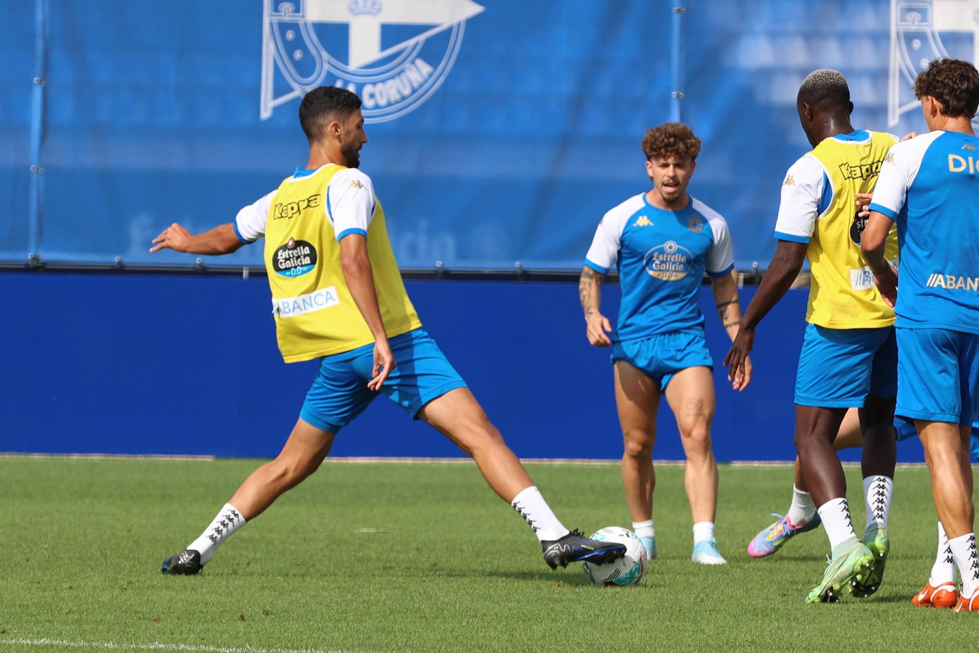 Primer entrenamiento de Luismi Cruz en Abegondo