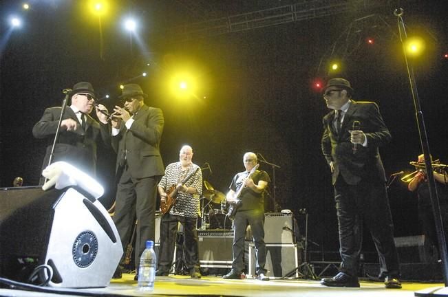 CONCIERTO DE THE ORIGINALS BLUES BROTHERS