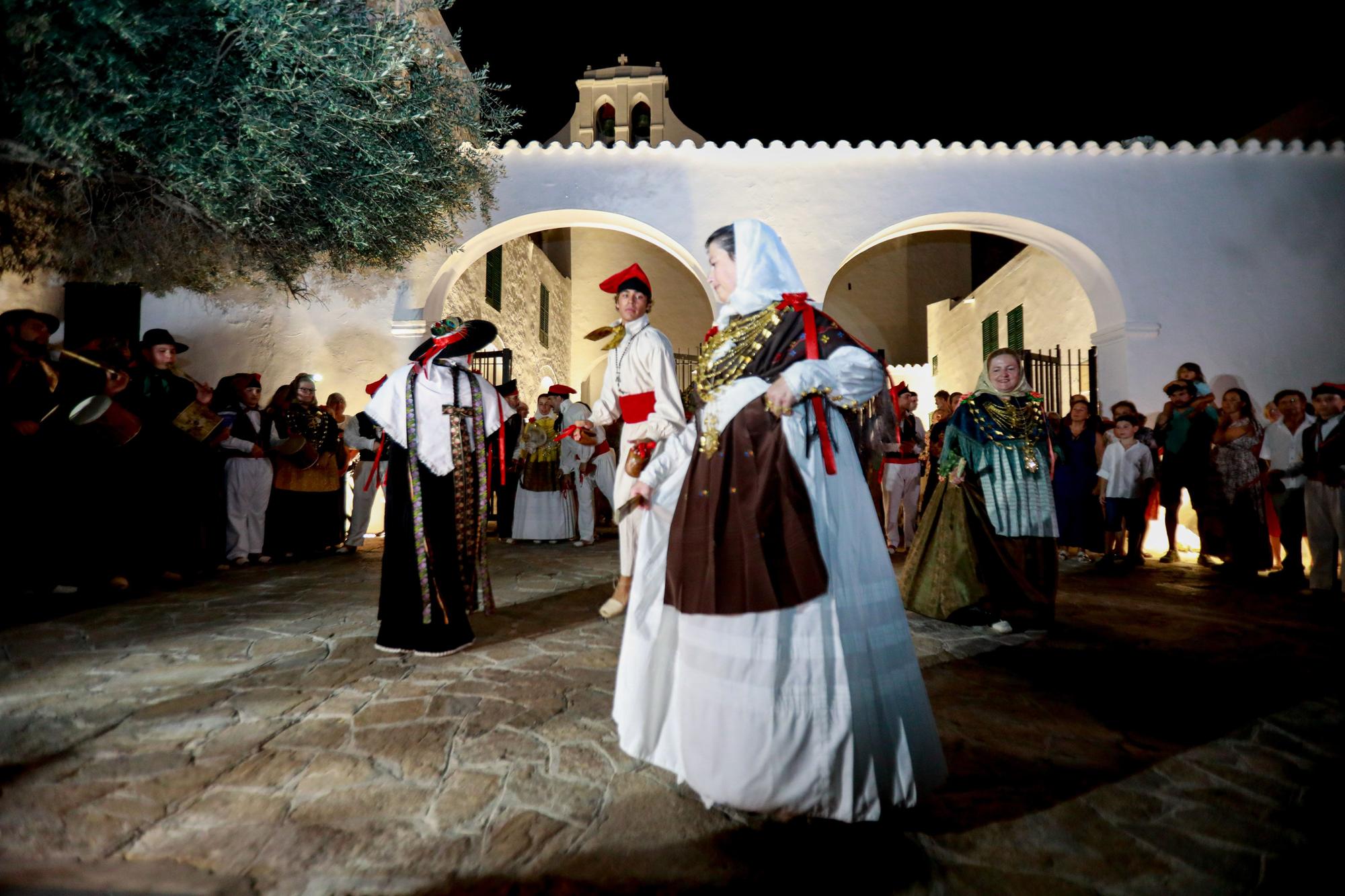Todas las fotos del día grande de las fiestas de Sant Bartomeu
