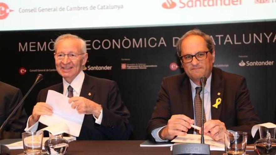 El president de la Generalitat, Quim Torra, i el president del Consell de Cambres de Catalunya, Miquel Valls