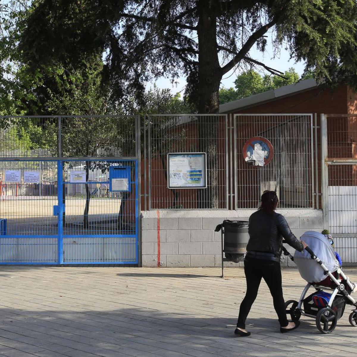 Les adjudicacions de l’estiu deixen una escola sense 20 docents