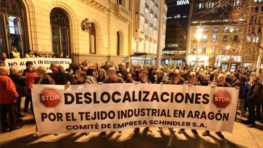 Los trabajadores de Schindler salen a la calle con «esperanza»