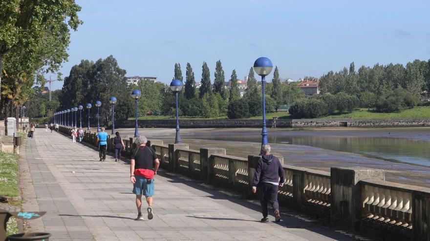El Ministerio prevé tener renovado el paseo de O Burgo en marzo de 2026