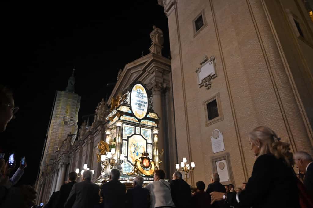 El Rosario de Cristal, uno de los momentos más emocionantes de las Fiestas del Pilar