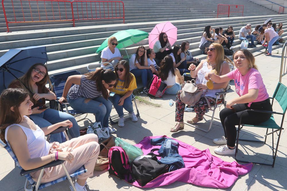 Colas para el concierto de OT en Málaga.