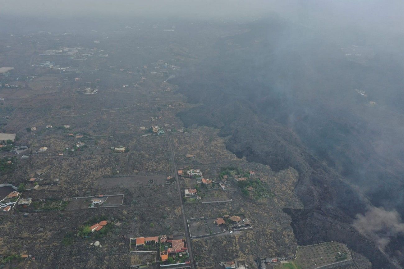 El avance de la lava del volcán de La Palma, a vista de pájaro en el décimo día de erupción