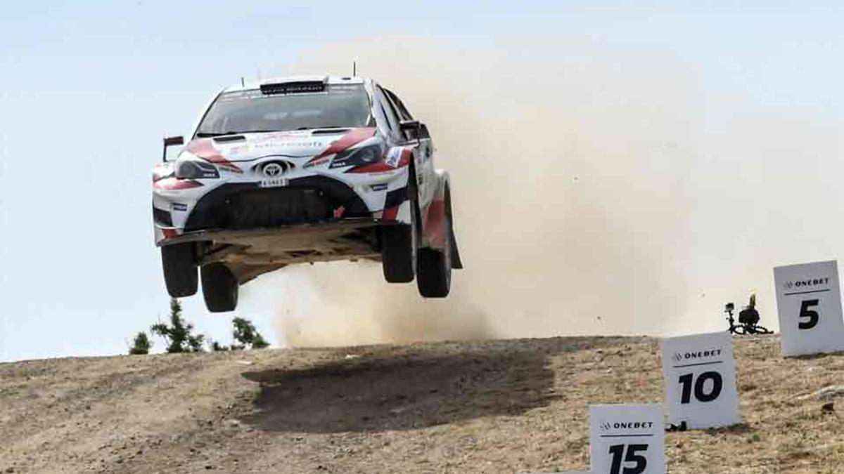 Latvala es tercero en Cerdeña mediada la segunda etapa