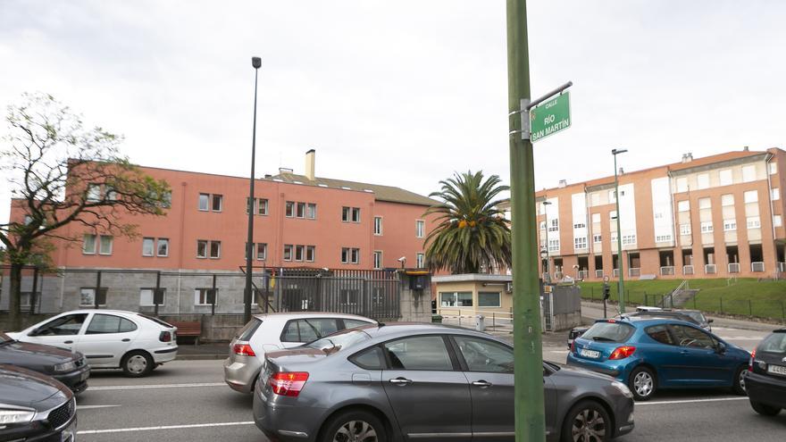 La Policía Nacional de Avilés detiene a un hombre por estafar una cuantiosa cantidad de dinero en la compraventa de un vehículo de lujo