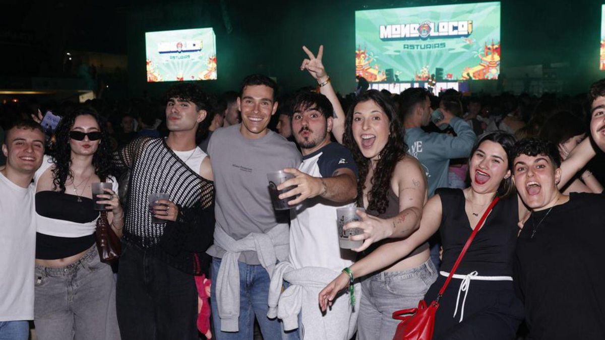VÍDEO: Éxito total del Monoloco, con el pabellón de La Magdalena hasta los topes
