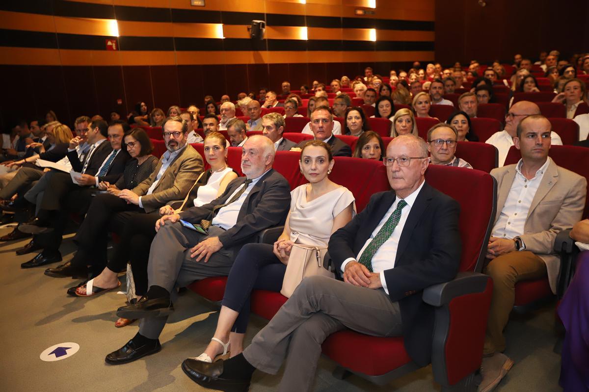 Más de 500 personas se reúnen en Córdoba para celebrar el 40 aniversario de la Fundación Emet