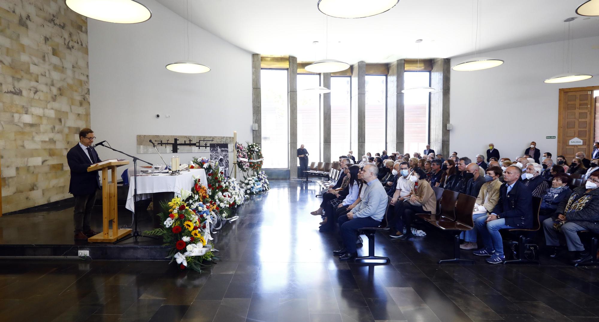 Último adiós a Violeta, en imágenes