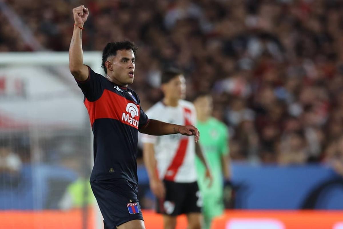 David Romero, delantero de Tigre