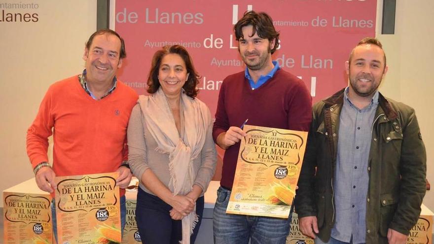 Enrique Riestra y Marián García, hace poco más de un año, presentando unas jornadas gastronómicas.