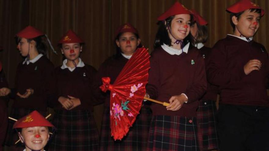 Alumnos de 6º de Primaria del Paula Frassinetti, en la representación.