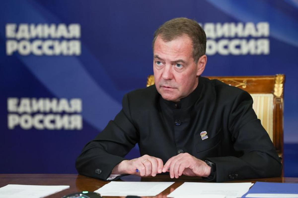 El vicepresidente del Consejo de Seguridad de Rusia y líder del partido político Rusia Unida, Dmitri Medvédev, lanza constantes amenazas a Europa.