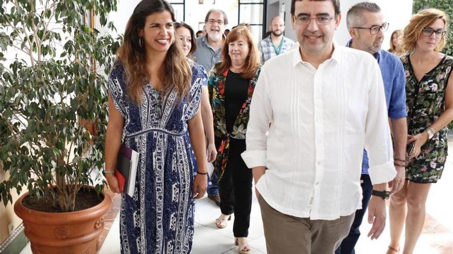 El PSOE exige al PP que retire la propuesta de limitación de mandatos